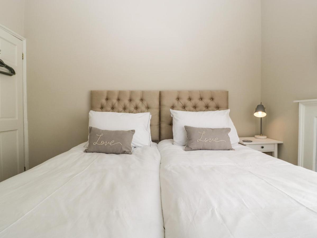 23 Daniel Street Villa บาธ ภายนอก รูปภาพ